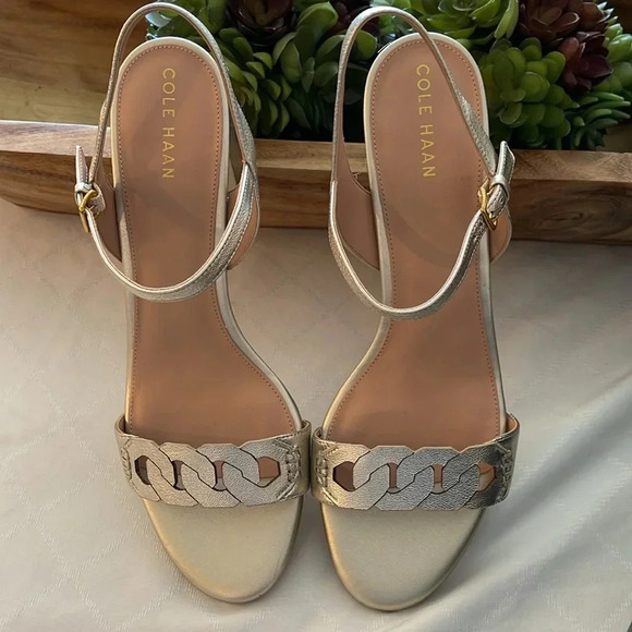 Cole Haan Josie Chain Strap Block Heel Sandal size 11 soft gold color heels NWT - Picture 7 of 8